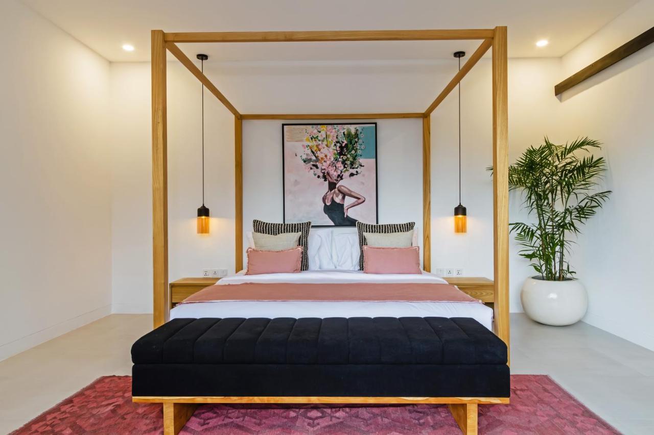 The Botanical 6 Bed Luxury 900 Meter From