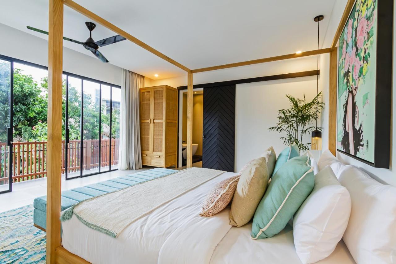 Villa The Botanical 6 Bed Luxury 900 Meter From Seminyak (Bali)