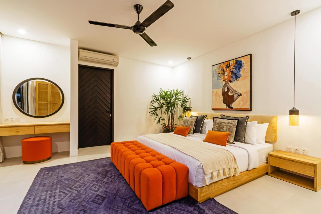 The Botanical 6 Bed Luxury 900 Meter From Villa