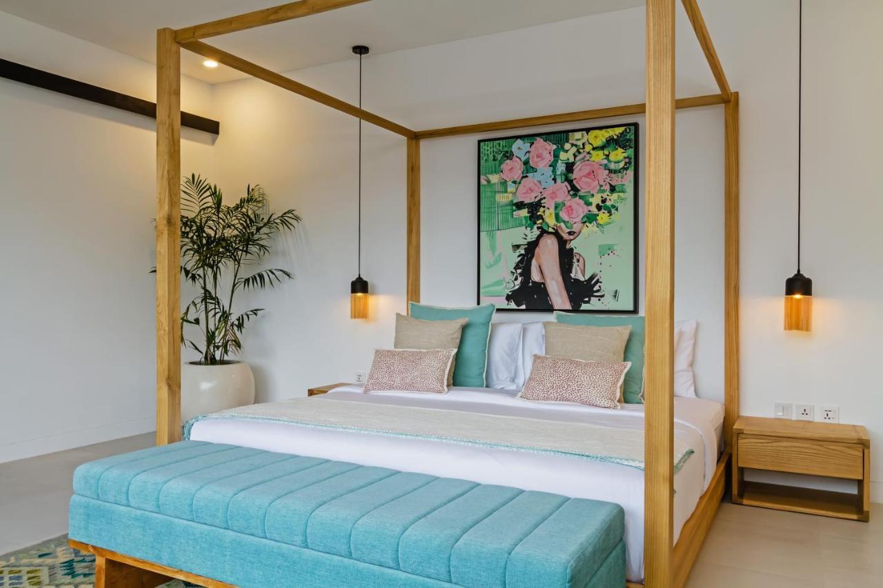 Villa The Botanical 6 Bed Luxury 900 Meter From Seminyak (Bali)