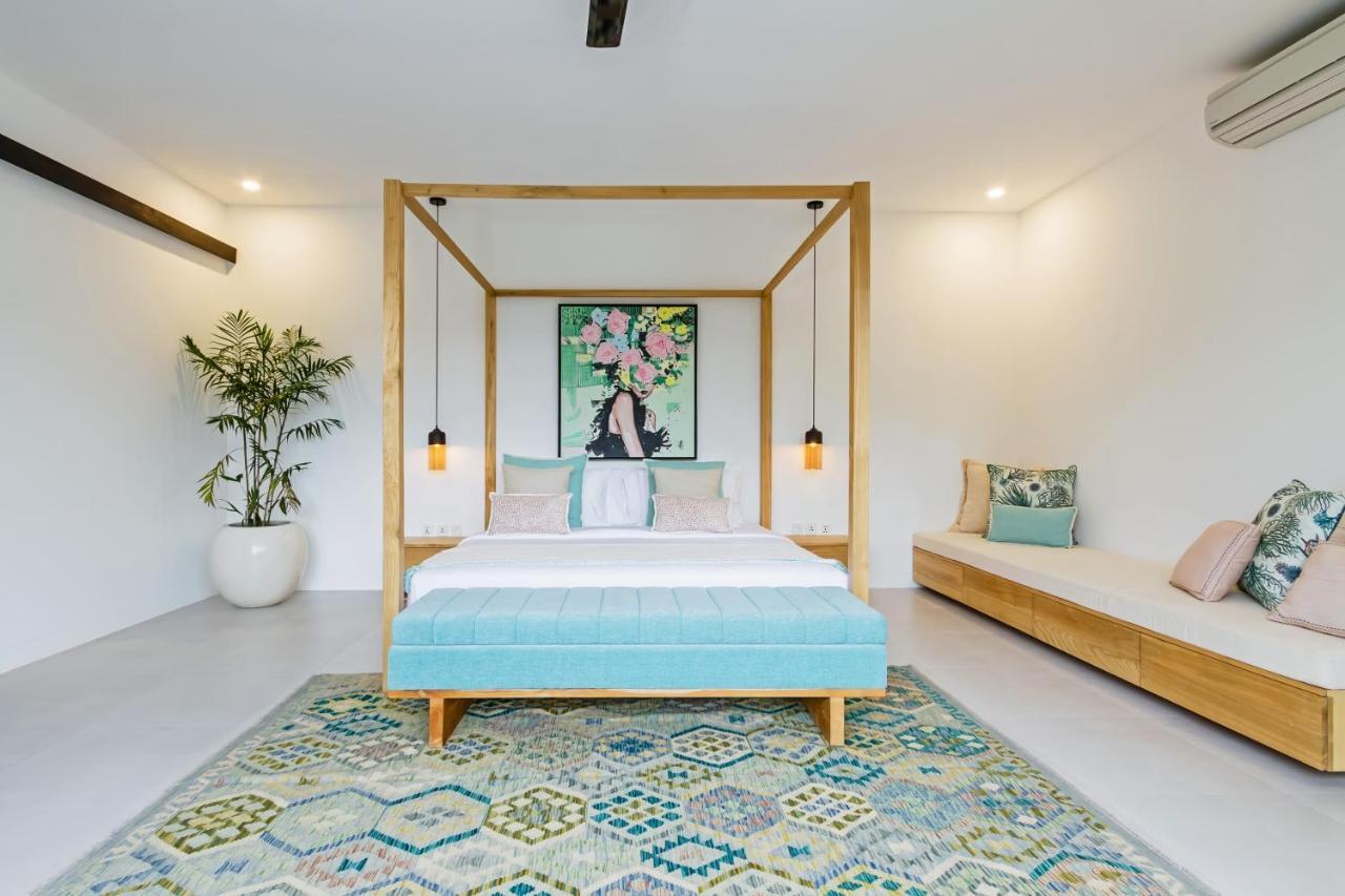 The Botanical 6 Bed Luxury 900 Meter From