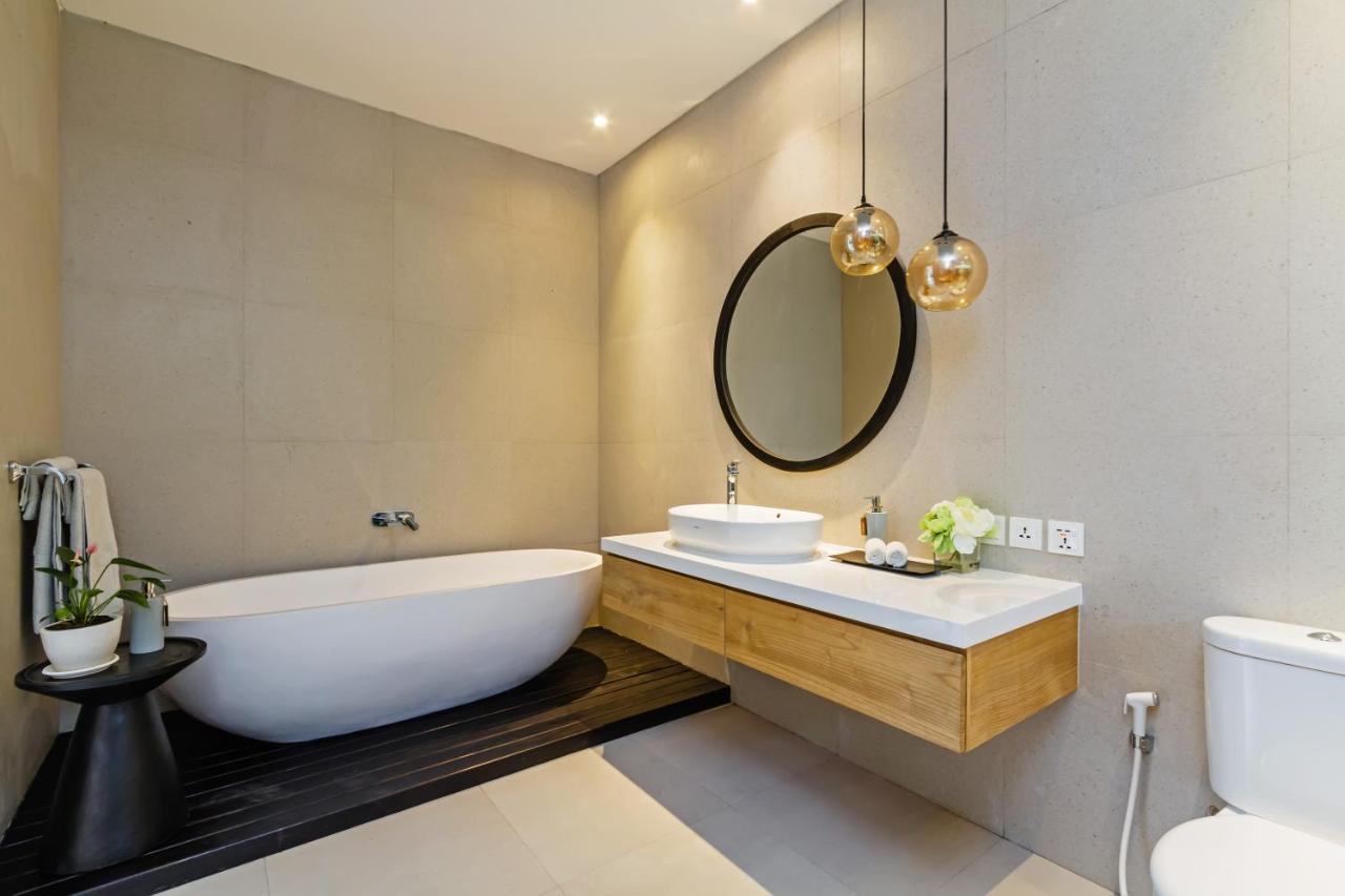 The Botanical 6 Bed Luxury 900 Meter From